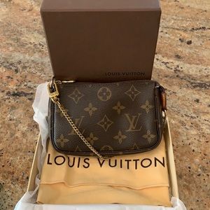 Louis Vuitton Mini Pouchette